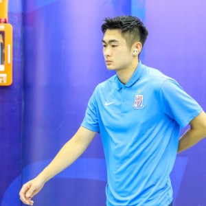 媒体人谈京沪大战：陈晋一缺席东亚杯末战能理解，京沪大战太重要