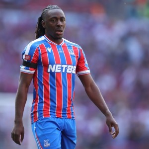 九游手游-枪迷下树！水晶宫主帅：祝愿埃泽一切顺利，他不会再为我们踢球了